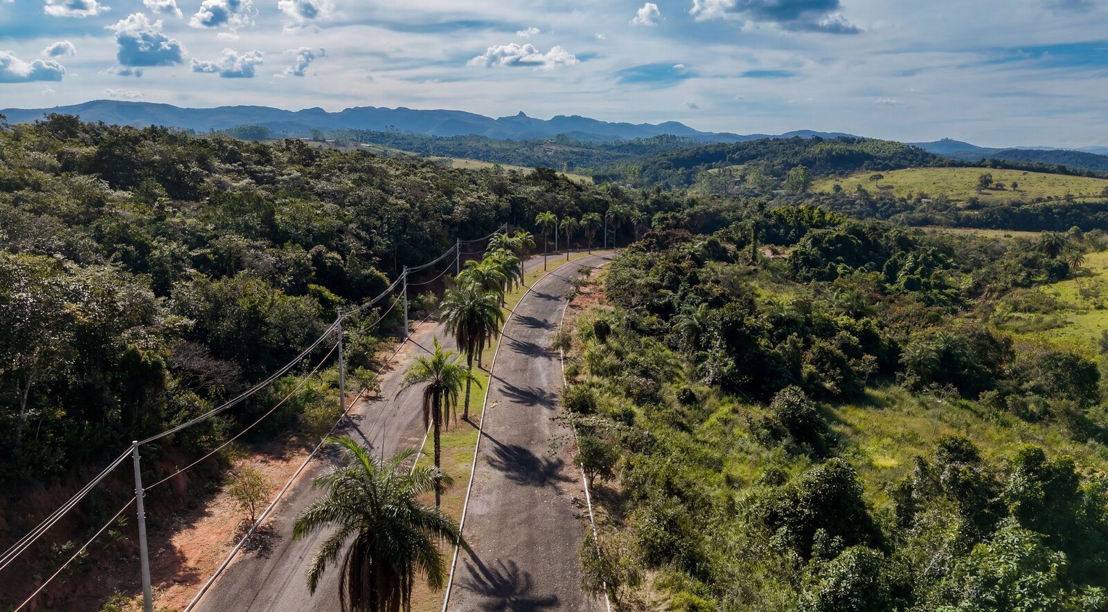Amplidão da região do Bação